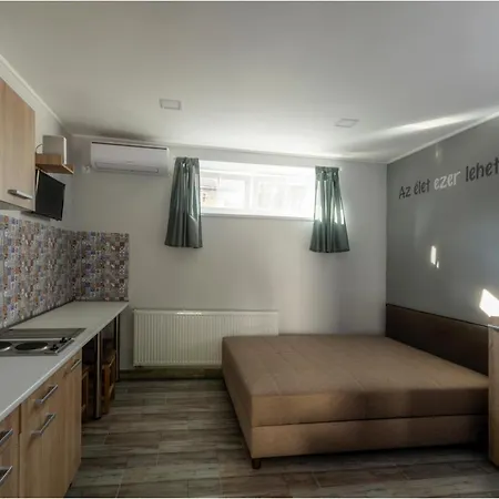 Toszkana Apartmanhaz Bogacs Exterior photo