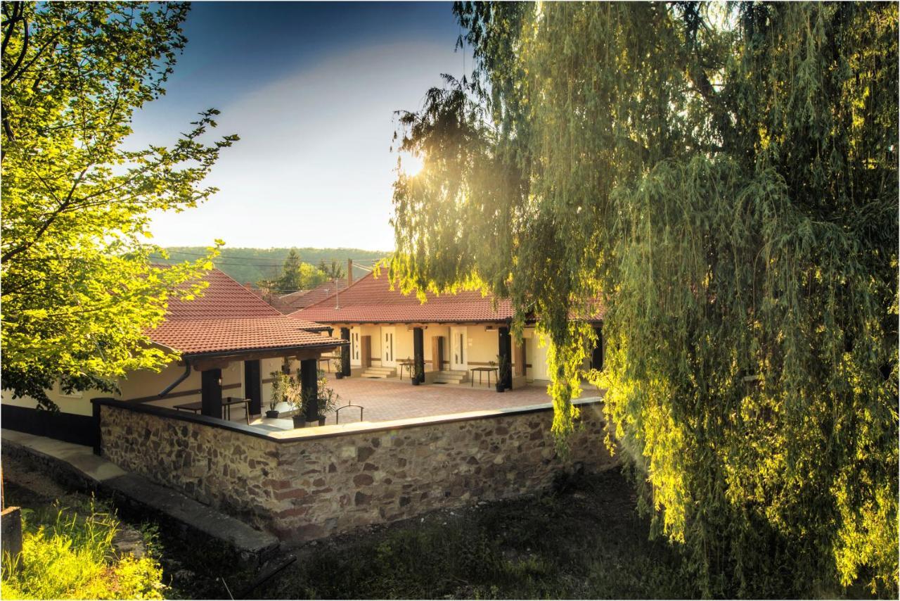 Apartment Toszkana Apartmanhaz Bogacs